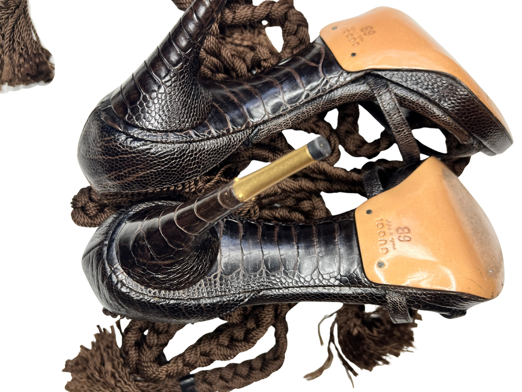 GUCCI WOVEN CROCODILE HEELS EU37.5