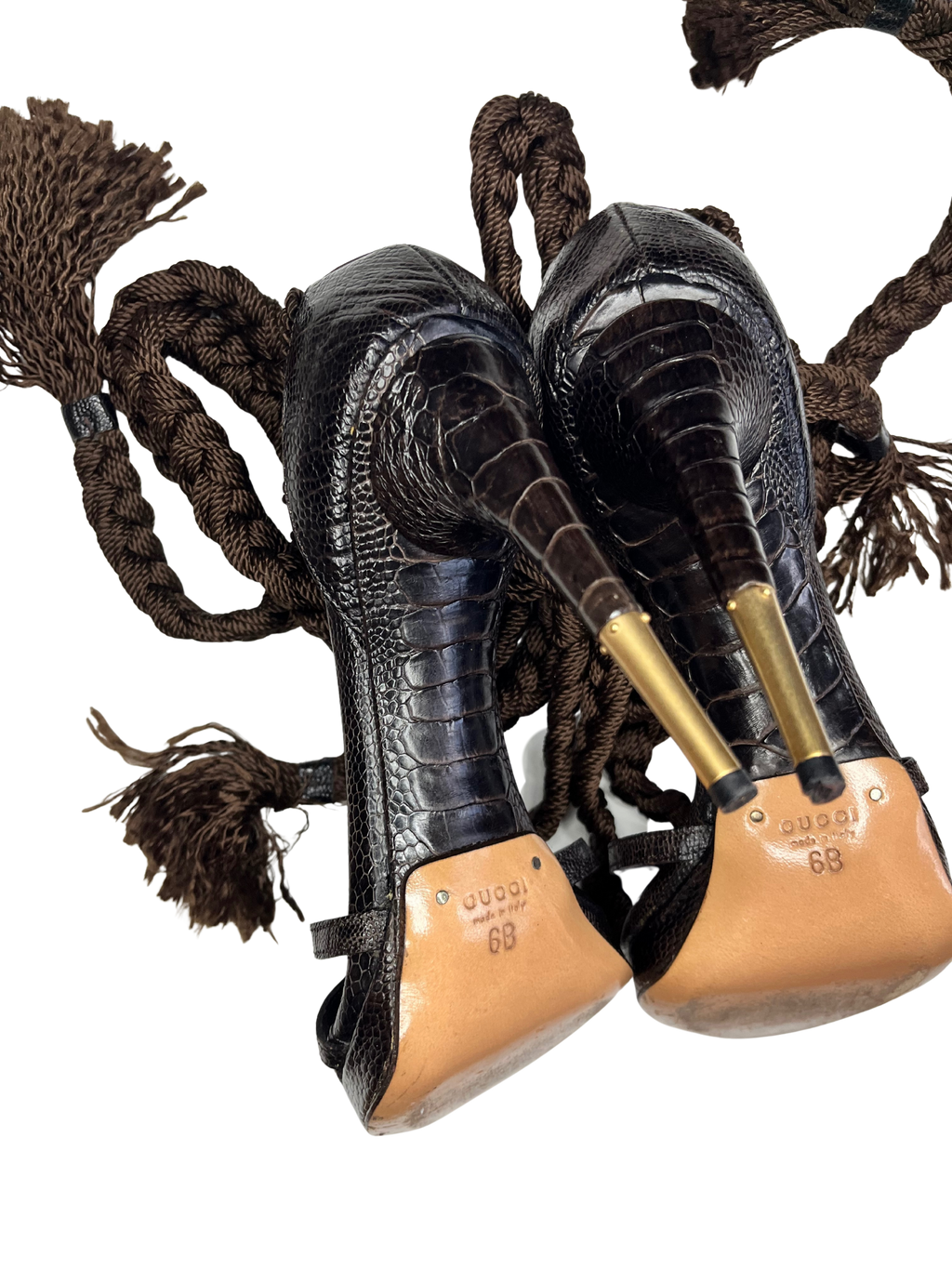 GUCCI WOVEN CROCODILE HEELS EU37.5